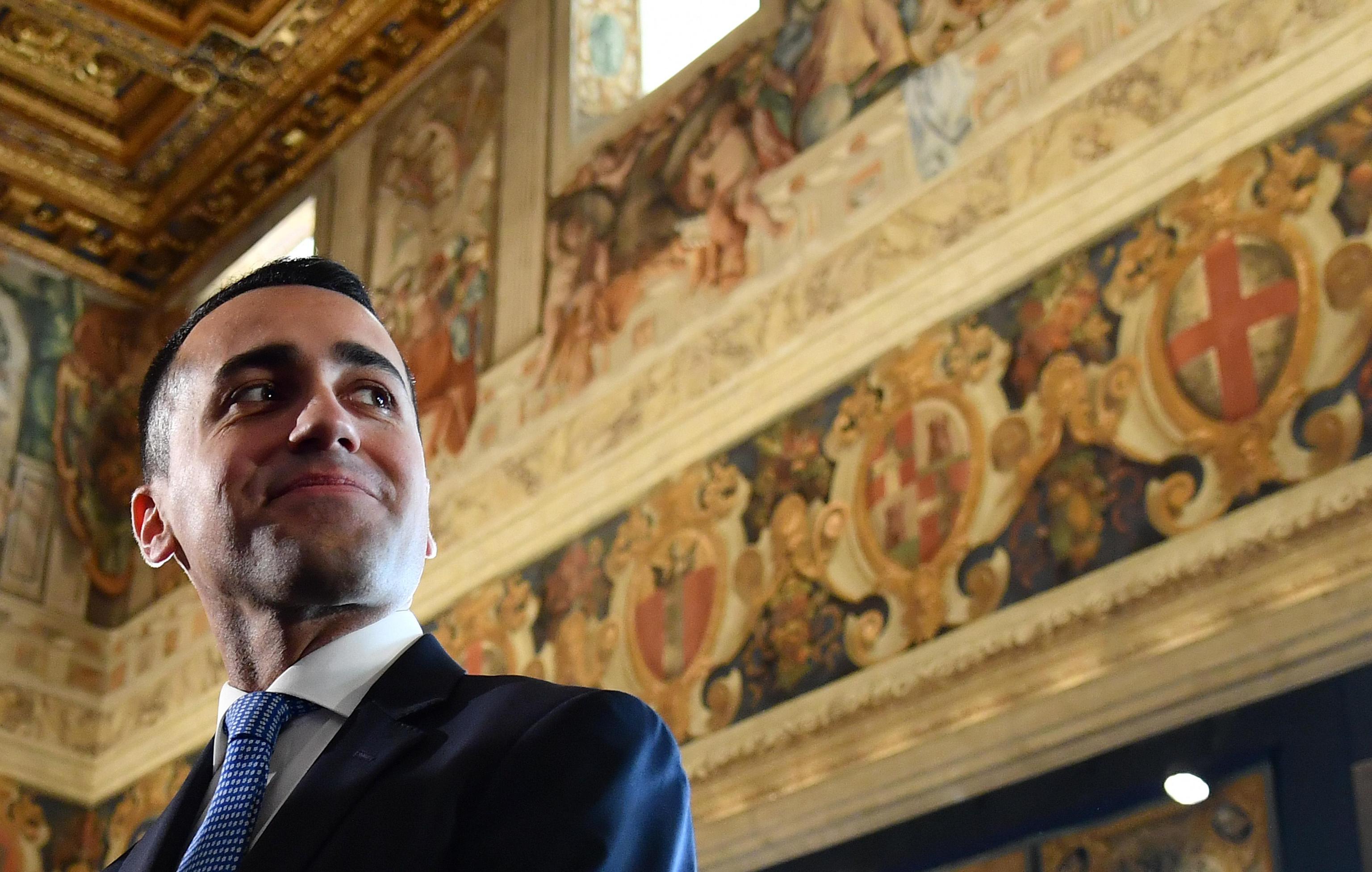 Di Maio nella rete dei gattopardi