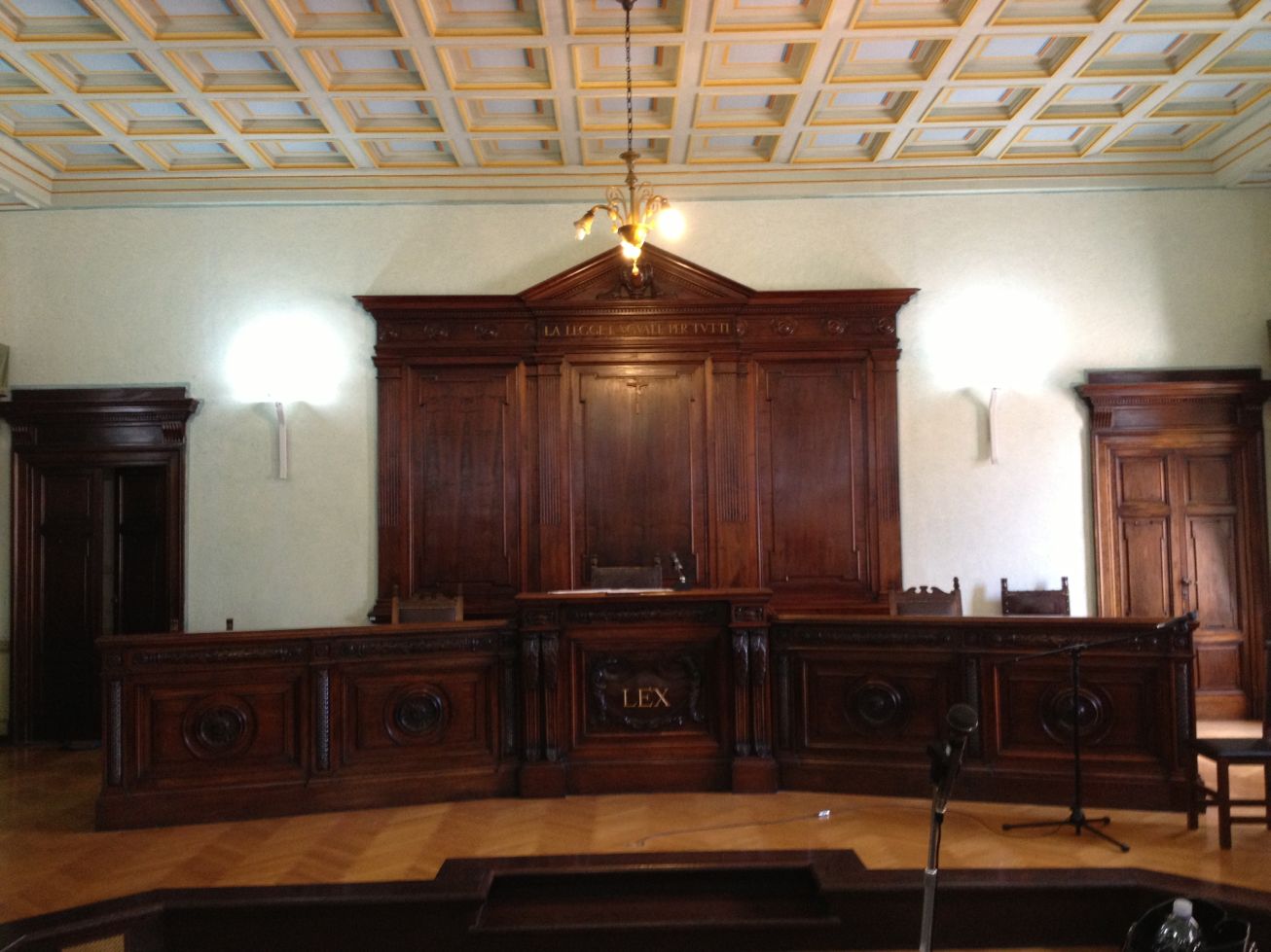 Dai golpe immaginari a quello giudiziario