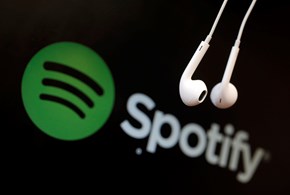 Spotify apre alla ricerca vocale dei brani