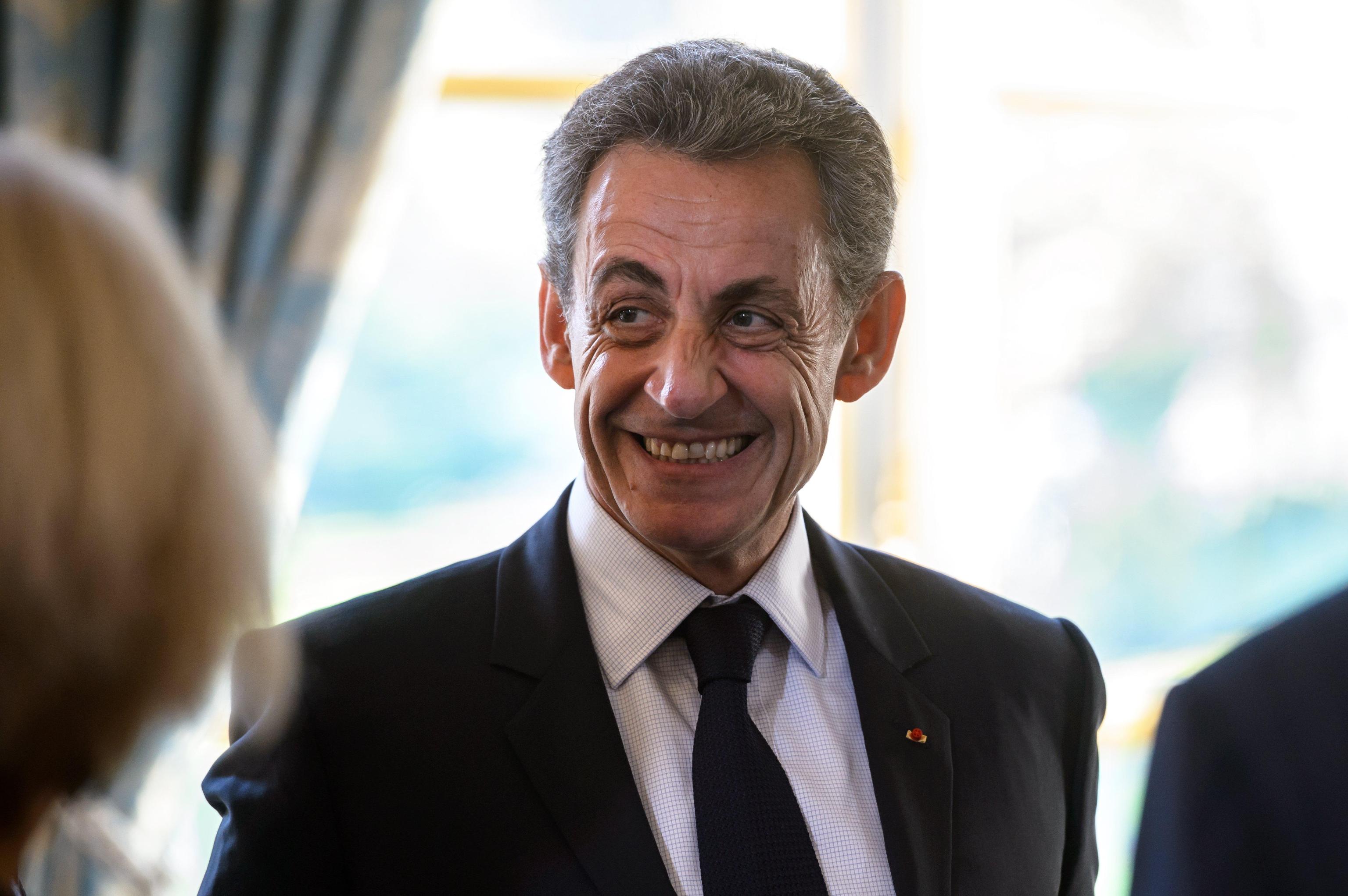 Sarkozy fermato per i soldi di Gheddafi