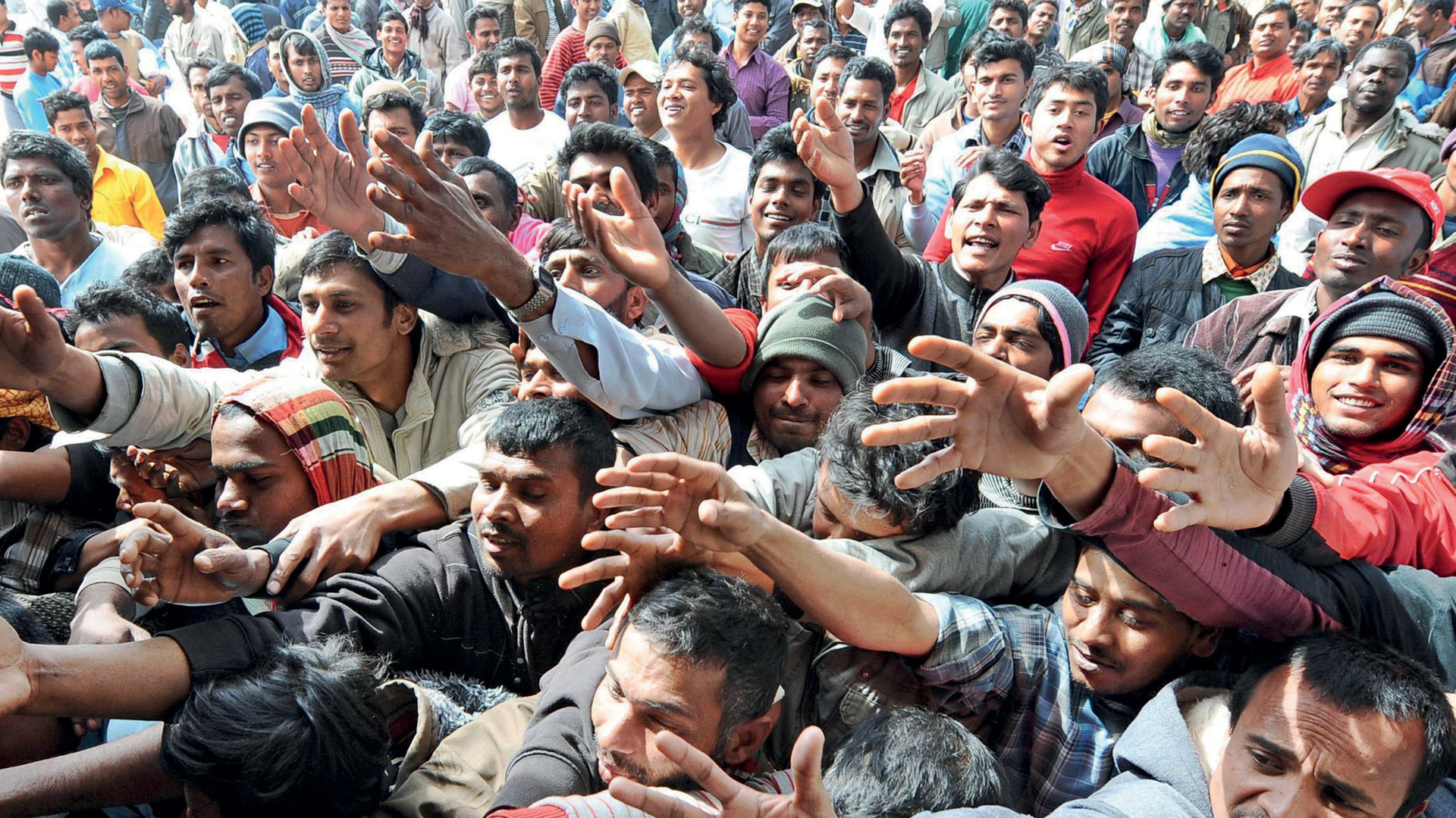 Migranti, i mille sprechi sull’accoglienza 