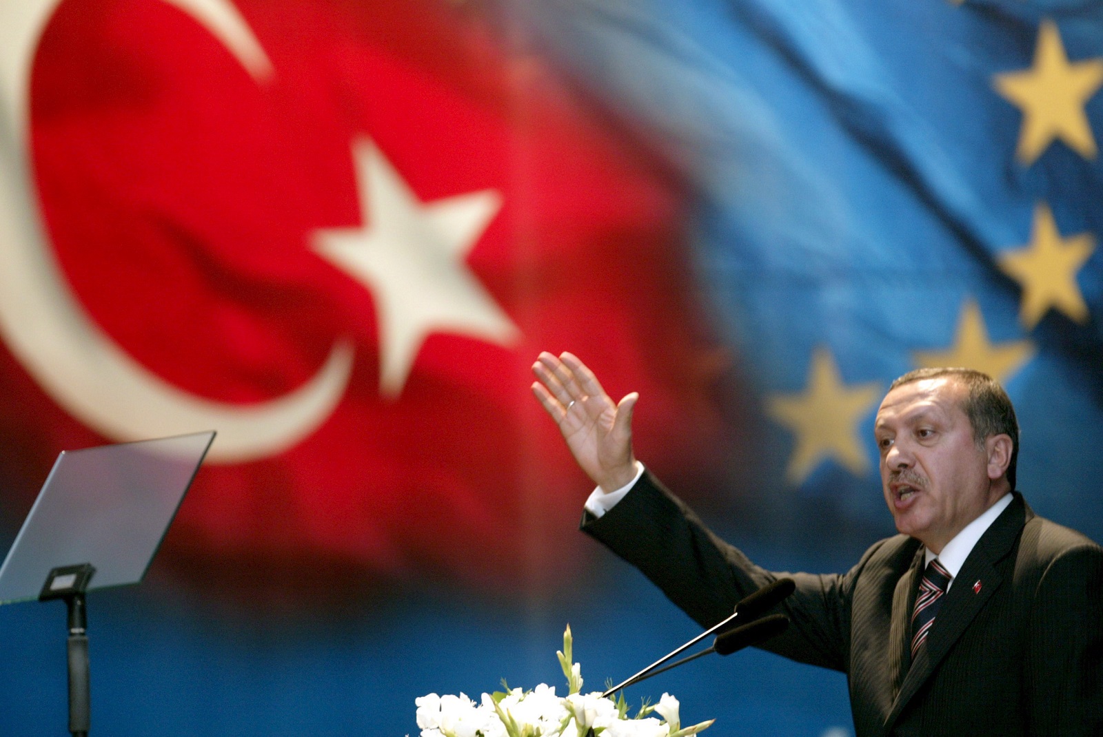 Erdoğan sogna l’islamizzazione dell’Europa
