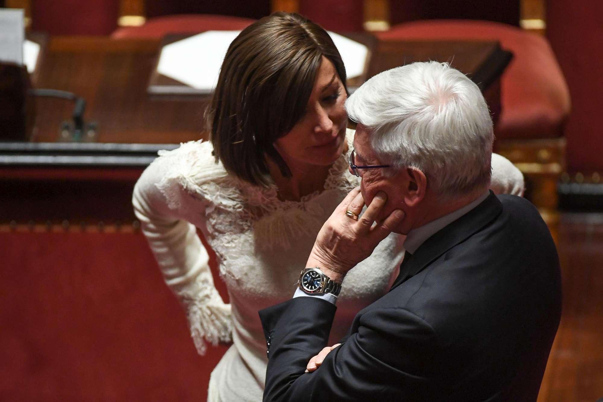 Preconsultazioni, Fi incontra il M5S