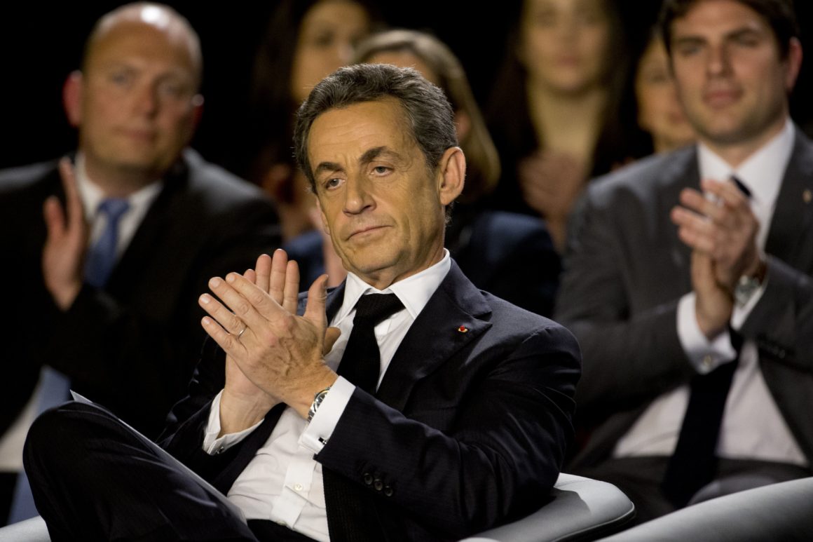 Francia, Sarkozy rinviato a giudizio