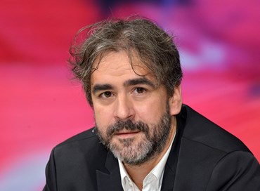 Merkel chiede alla Turchia la liberazione del giornalista Yucel