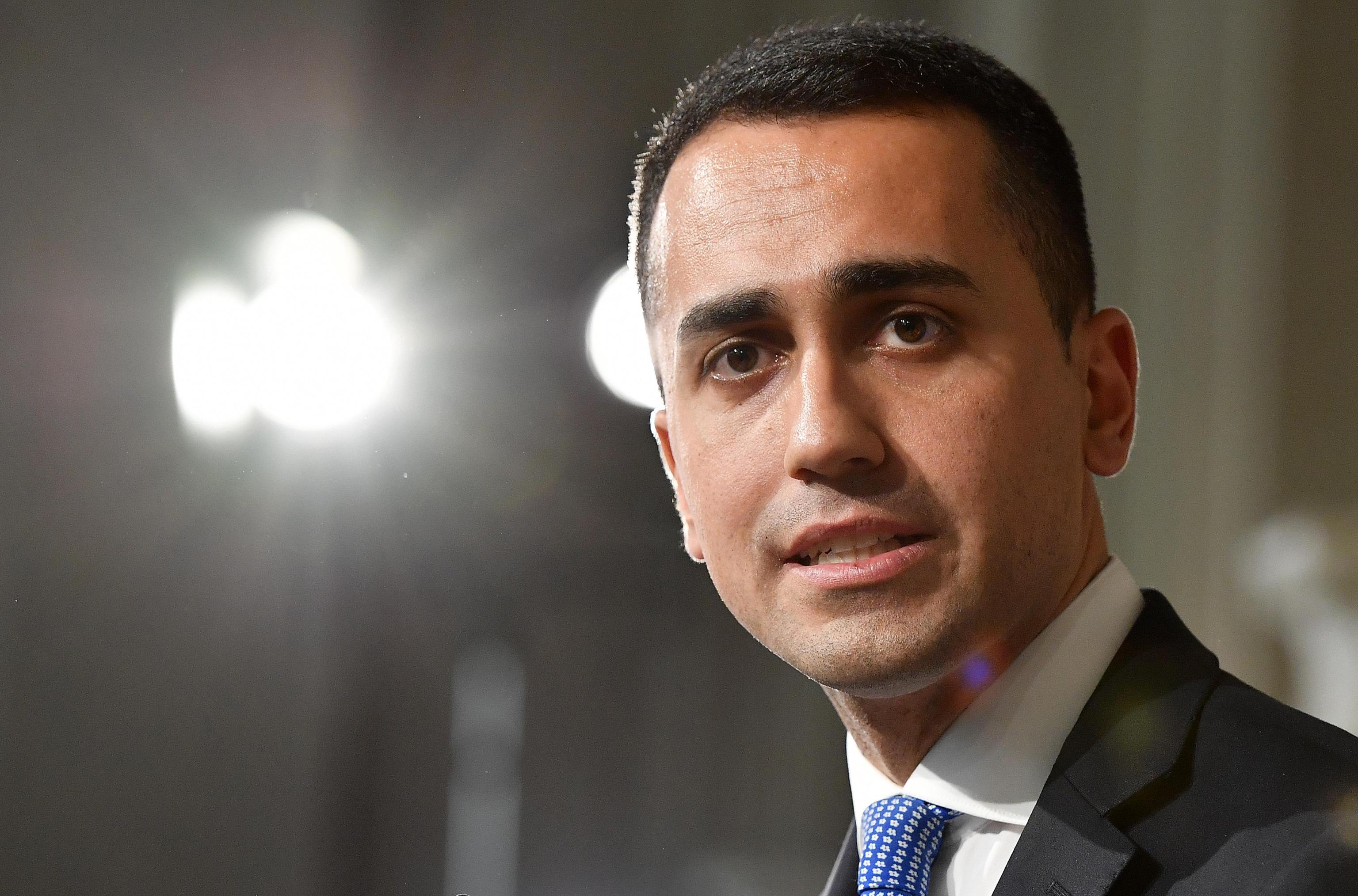 Di Maio guarda al Pd condizionato dai tedeschi