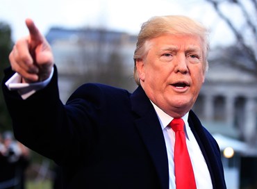 Sira, Trump sfida il Congresso americano