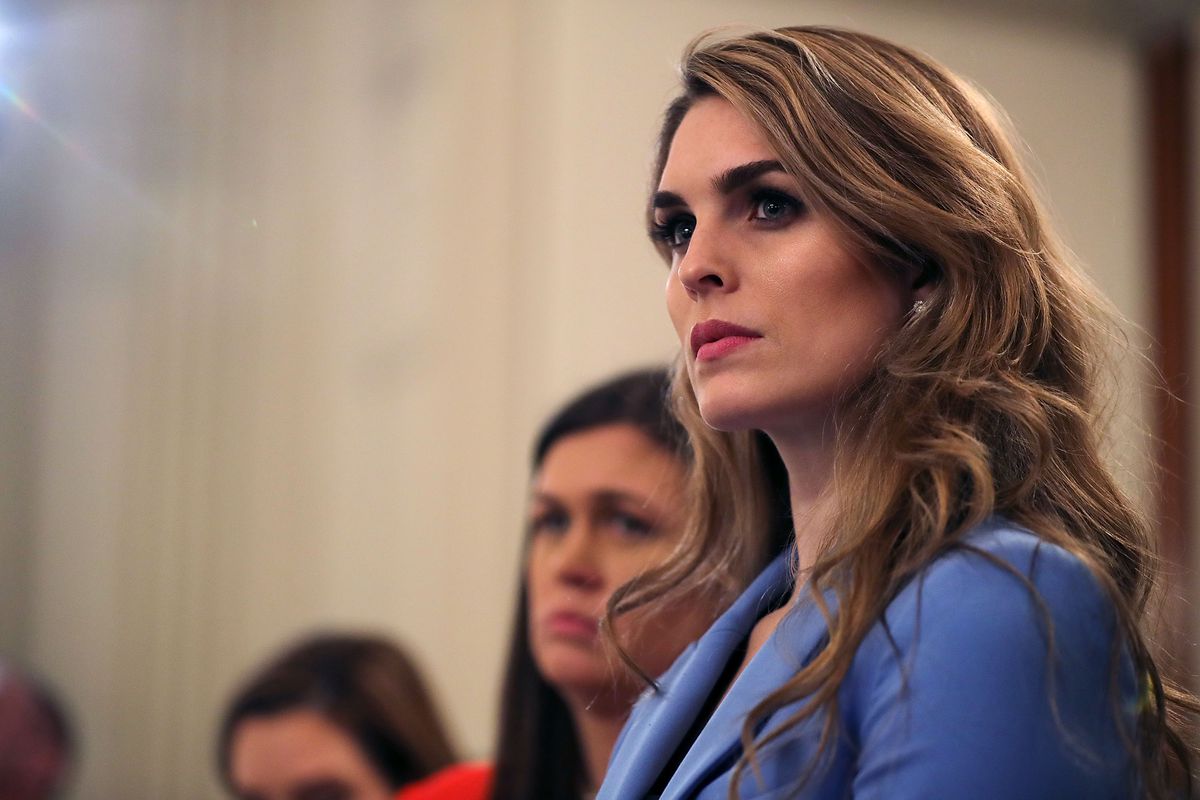 Russiagate, Hope Hicks non risponde alle domande sulla Casa Bianca