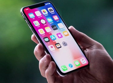 L’arrivo dell’iPhone X per spingere le vendite