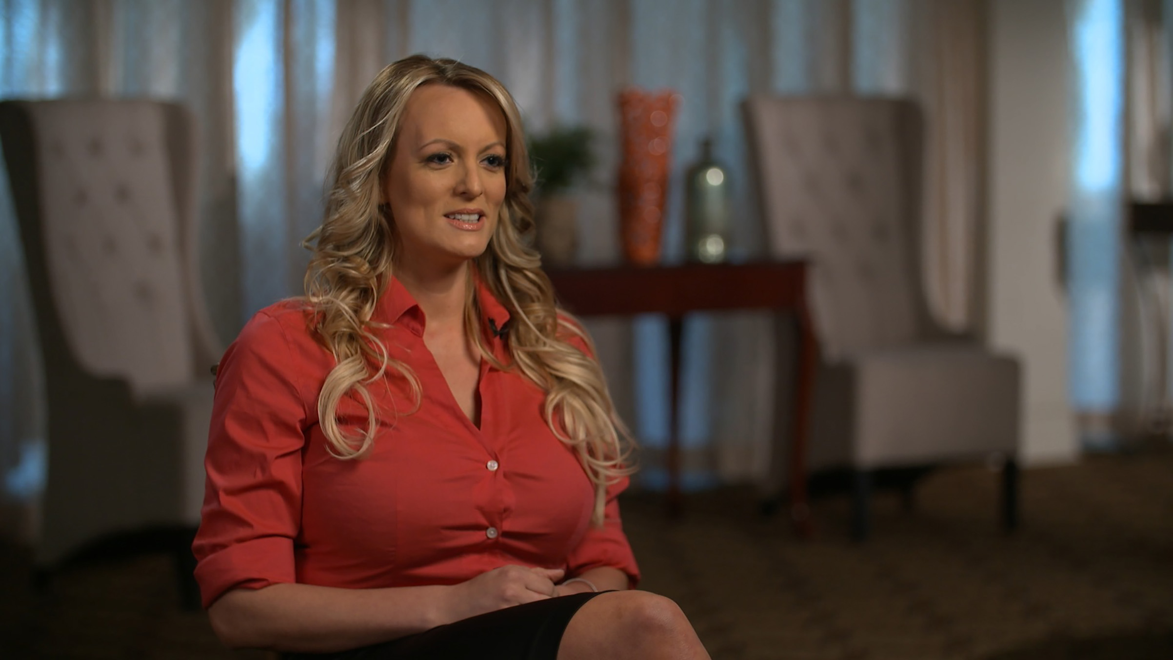 Stormy Daniels fa ancora tremare la Casa Bianca