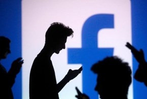 Facebook e i 10 consigli per gli adolescenti