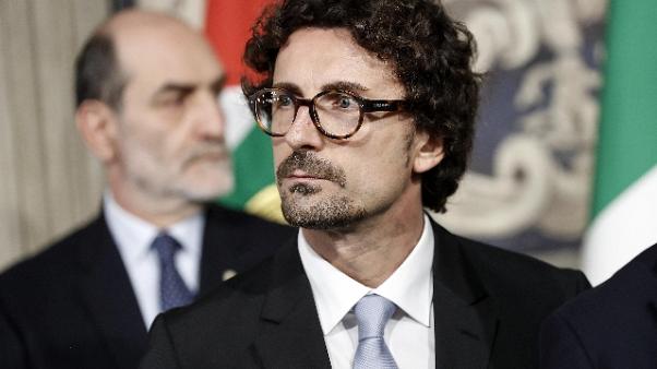 Ignoranza, ignoranza! Tu ci porti l’arroganza