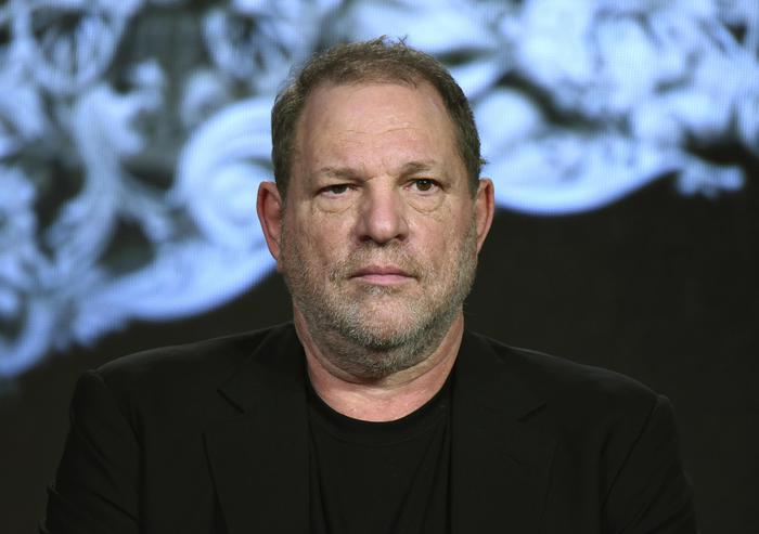 Harvey Weinstein si è consegnato alla polizia di New York