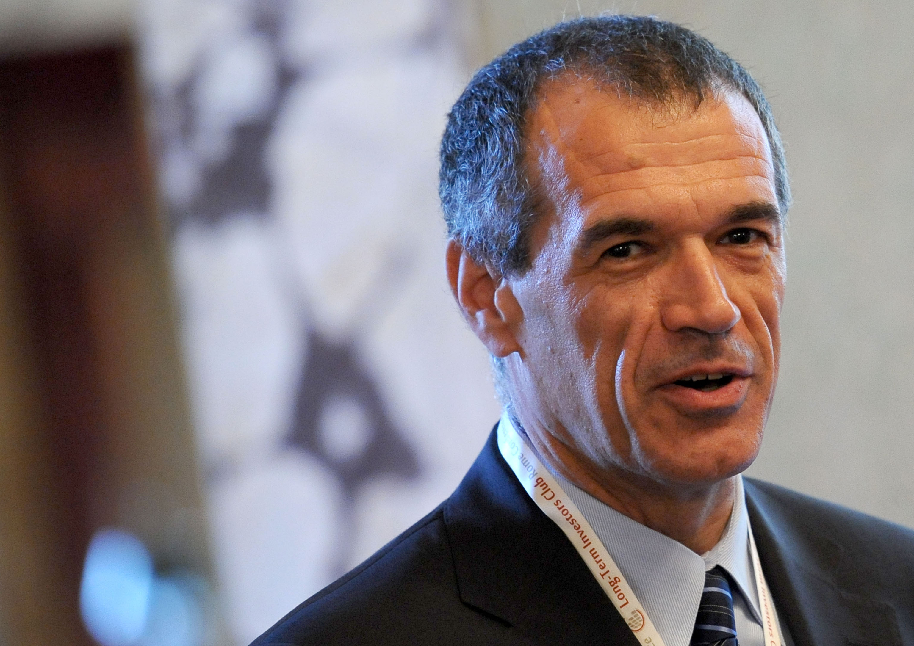 Mattarella chiama al Colle Cottarelli