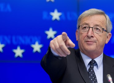Le grottesche parole di Juncker sugli italiani