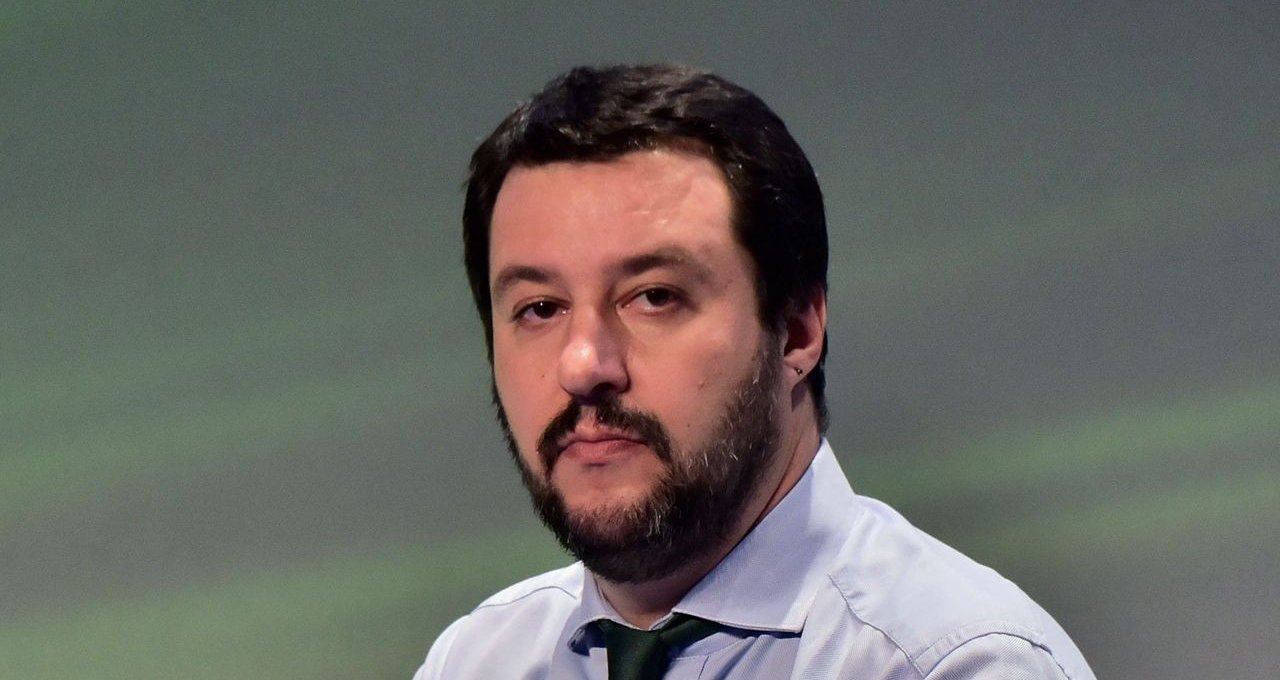 Salvini: “L’Italia non è un campo profughi”