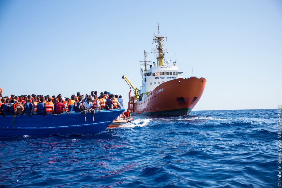 Migranti: Ong e Chiesa, noi sul campo, accuse ingiuste 