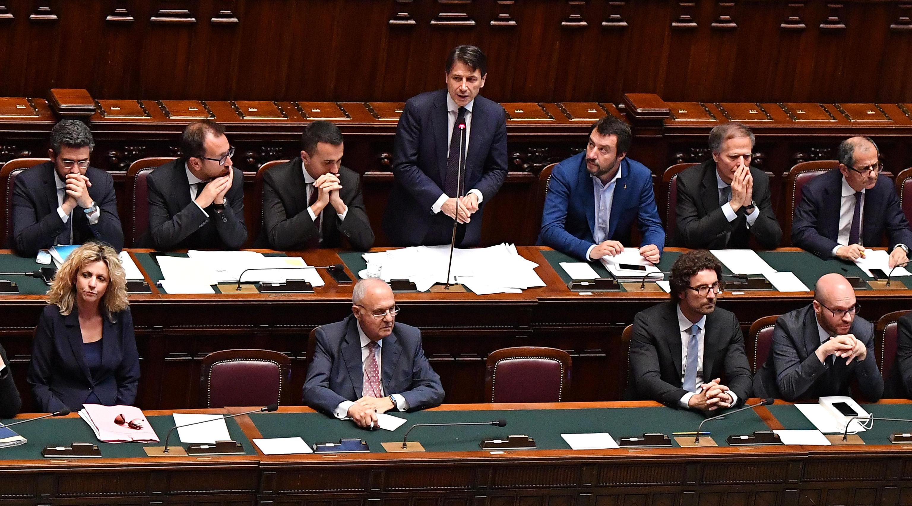 Il governo gialloverde gioca col futuro del Paese