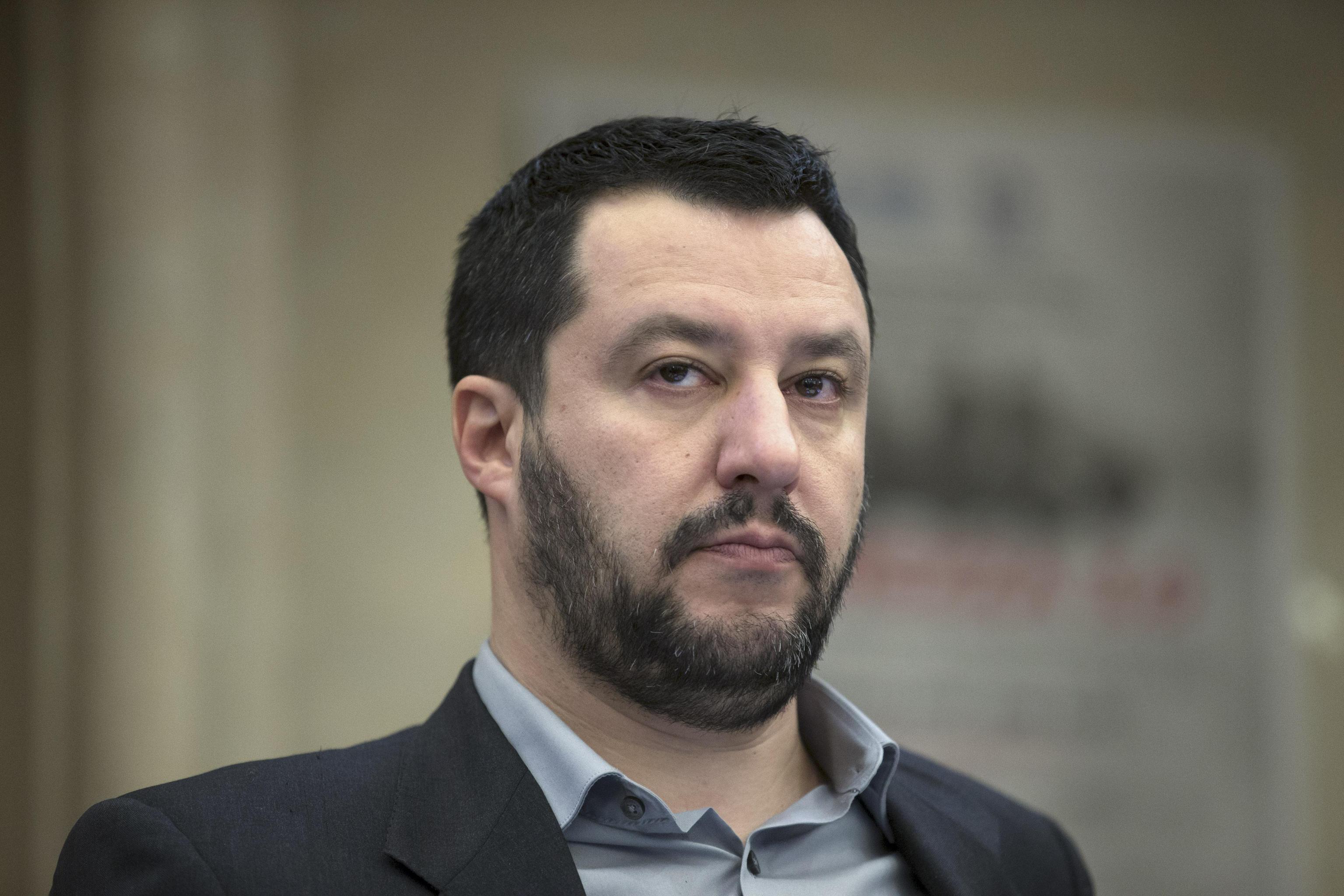 Il Pd attacca: “Salvini è come Hitler”