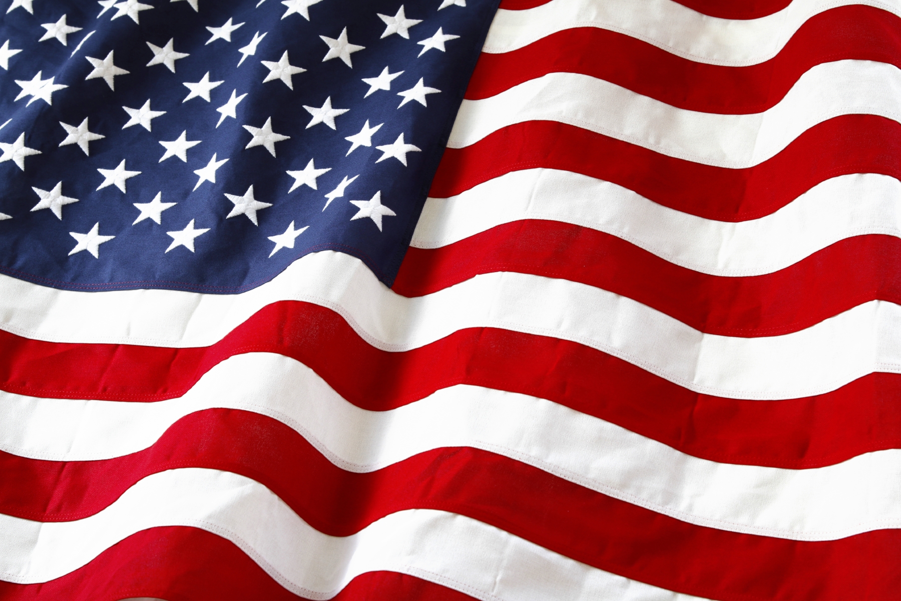 Americani spendono meno, crescita Usa rallenta 