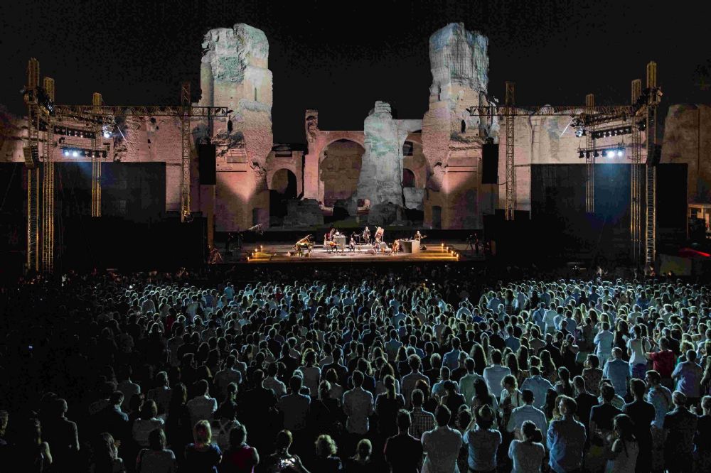 Una moderna Traviata a Caracalla