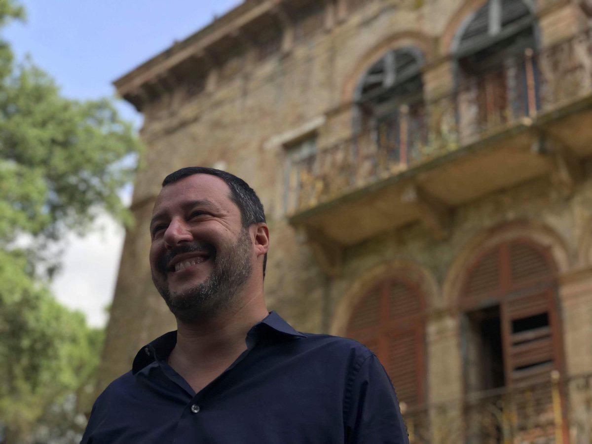 La Lega e il rischio di esondazione giudiziaria