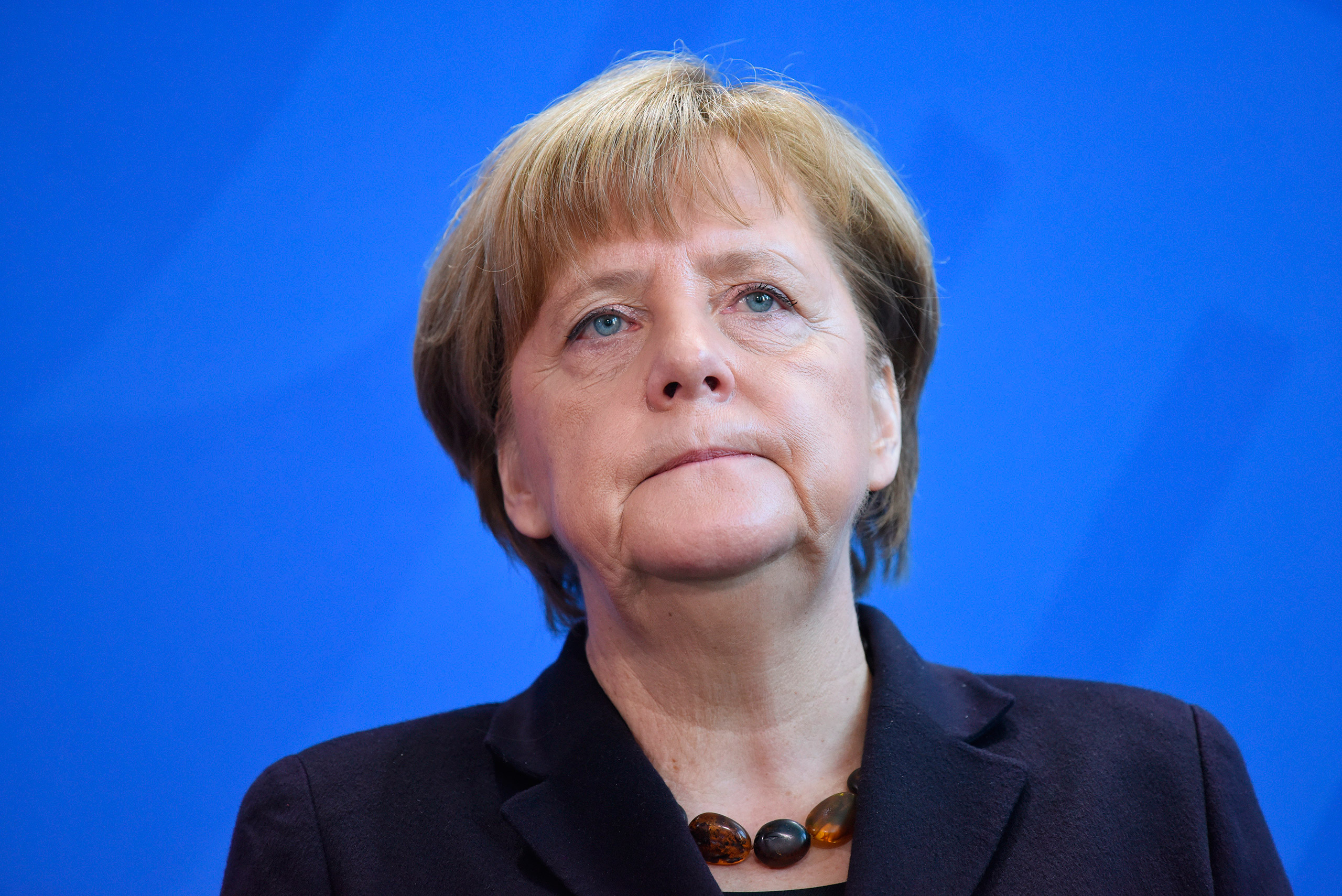 L’Spd contro il piano migranti, la Merkel rischia