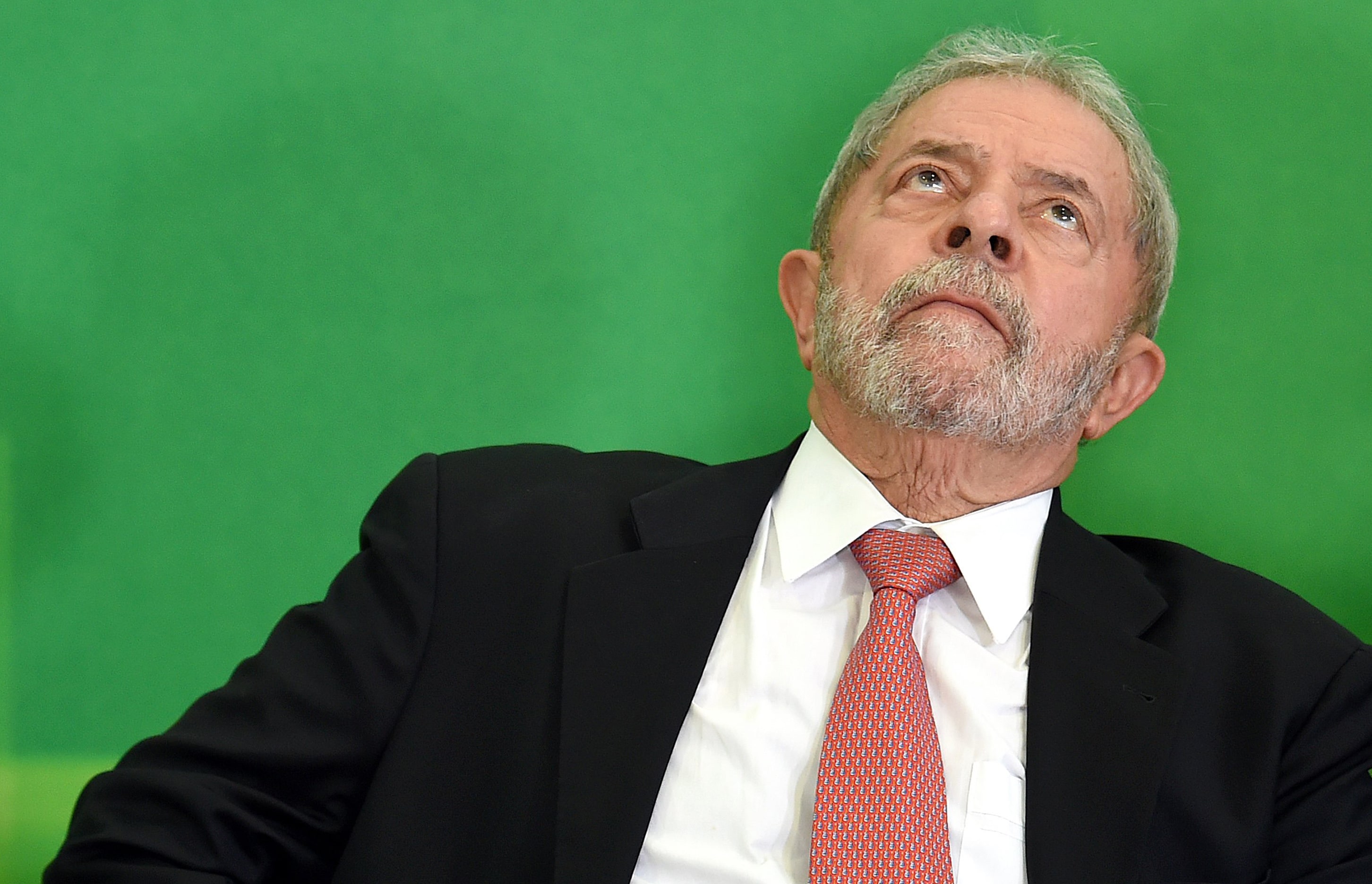 Brasile, Lula resta in carcere: proteste nel Paese