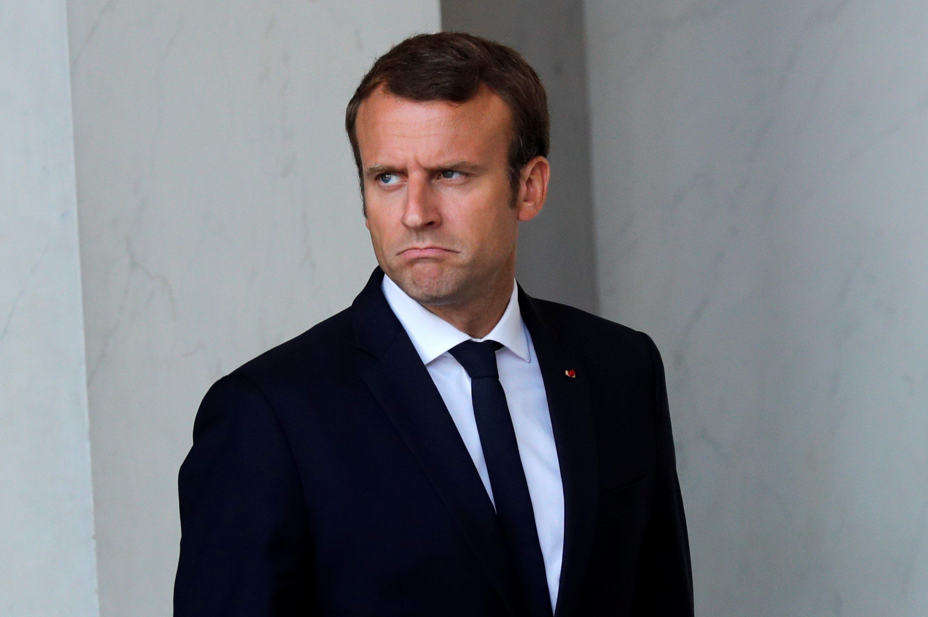 Macron rinvia la riforma costituzionale per il caso Benalla