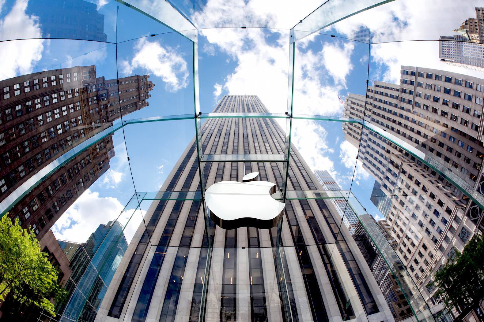 Apple sogna quota mille miliardi di valore in Borsa