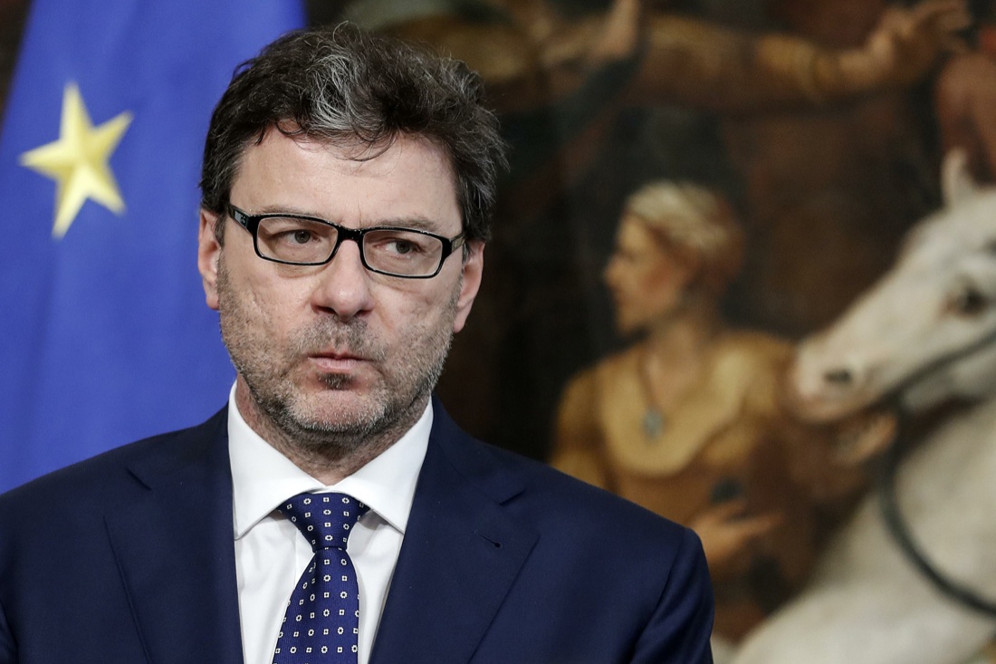 Complottisti di lotta e di governo