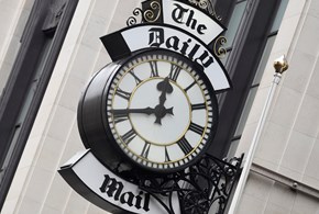Giornali di punta a Londra e New York