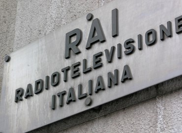 Domeniche tv: non è la Rai (o forse sì)