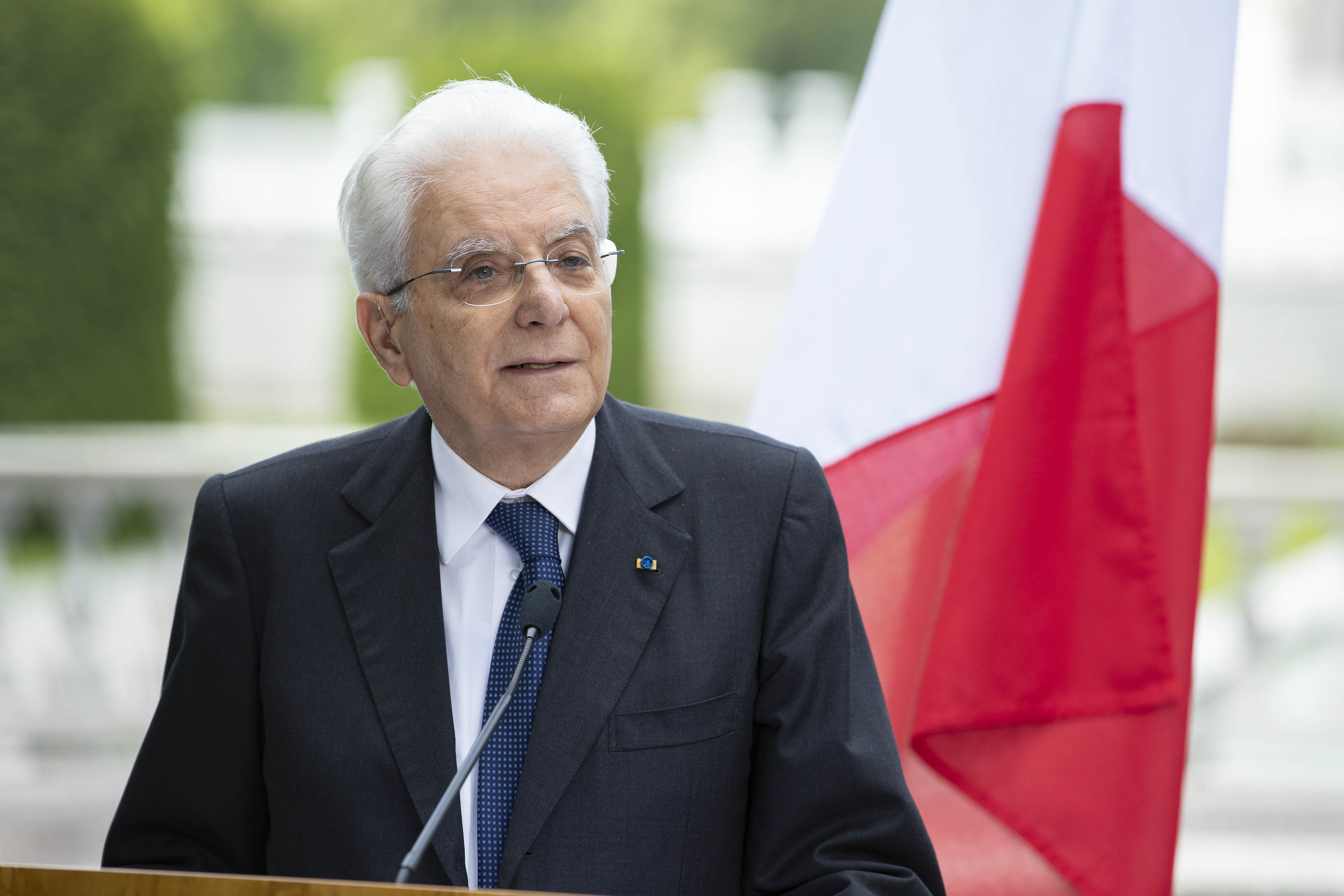 Mattarella: “Su Genova servono scelte concrete”