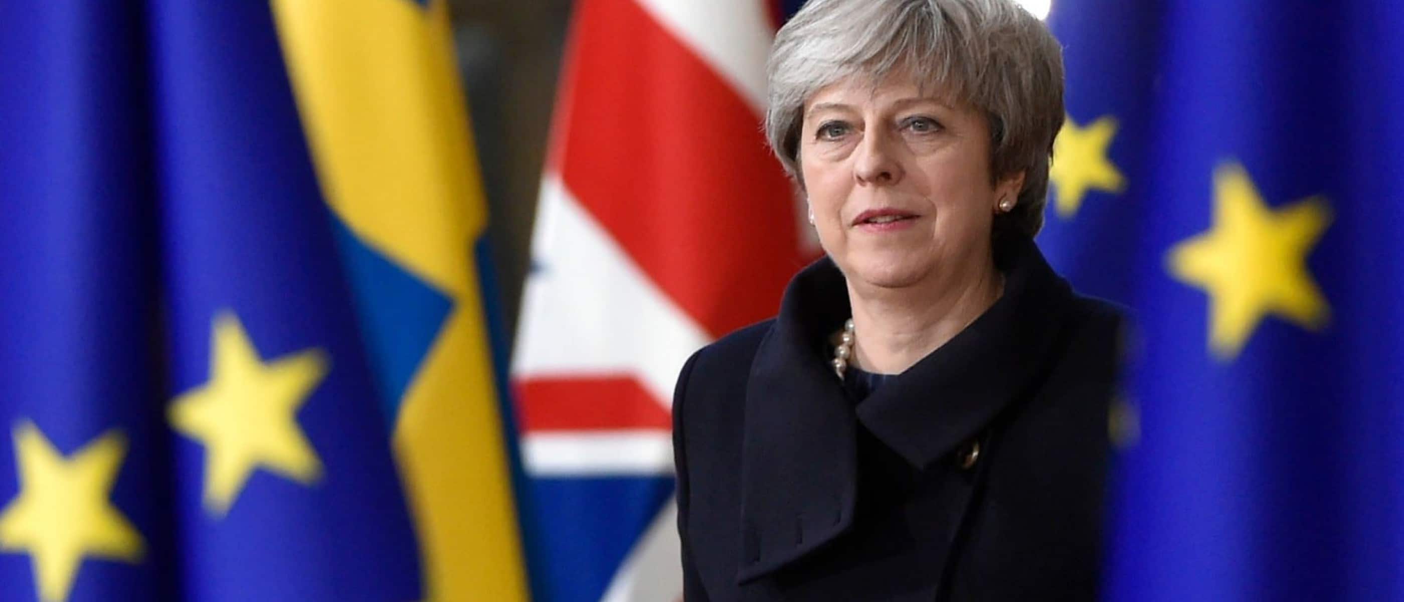Brexit: ultimatum Ue a May, su Irlanda e commerci cambi 