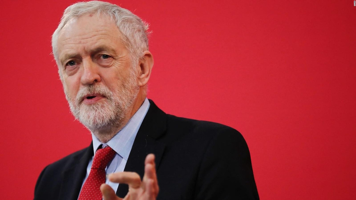 Brexit, Corbyn apre a un altro referendum