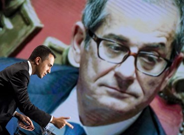 Finanziaria: grillini sull’orlo di una (finta) crisi di nervi