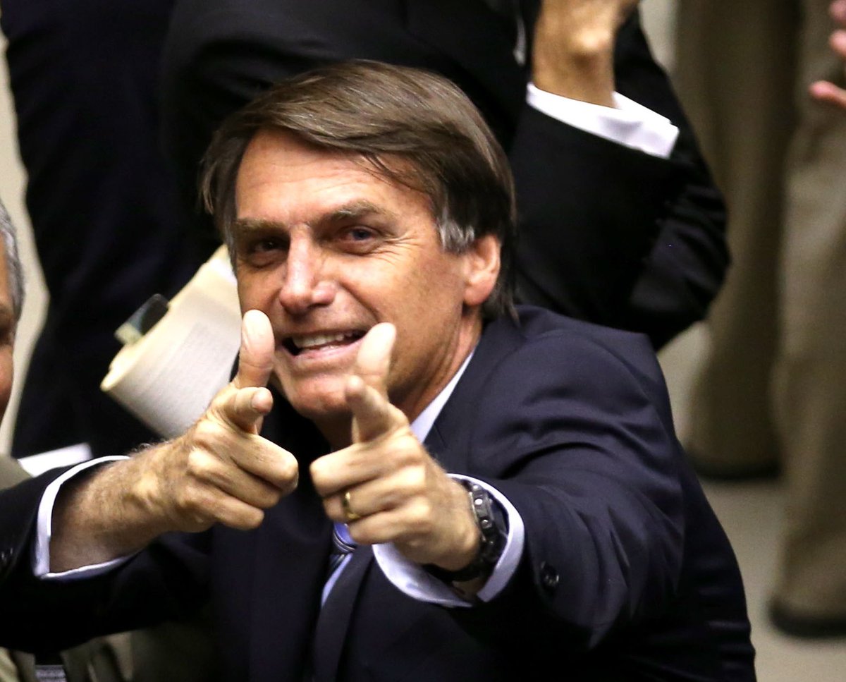 Brasile: Bolsonaro trionfa, Haddad staccato di 20 punti 