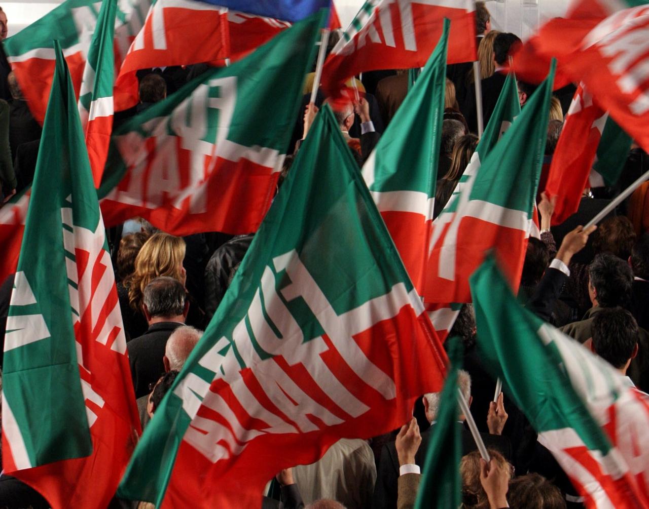 Forza Italia: la stagione del confronto interno