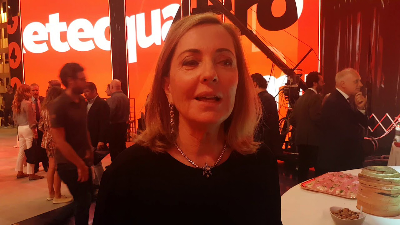 “Stasera Italia”: un tè con la Mussolini