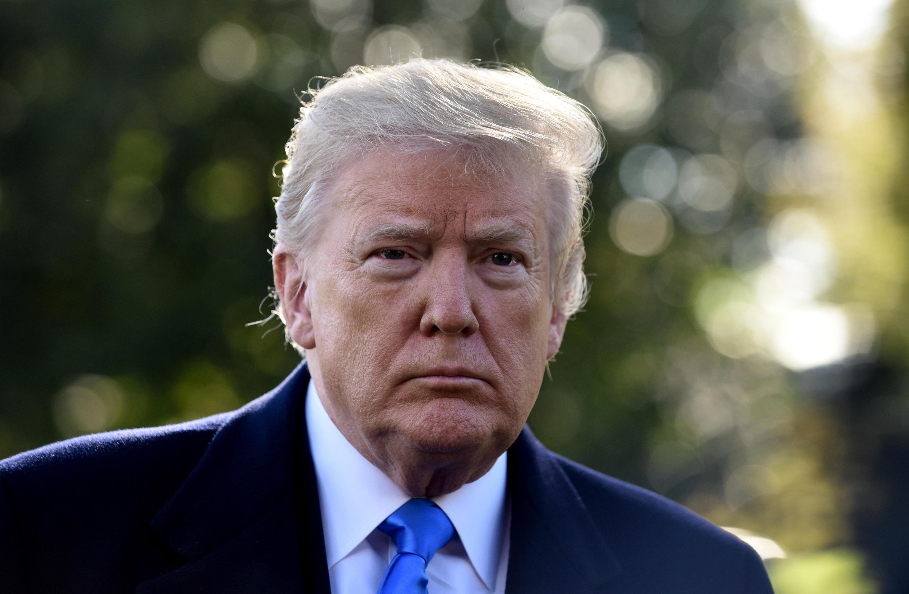 Def: e poi arriva “The Donald”