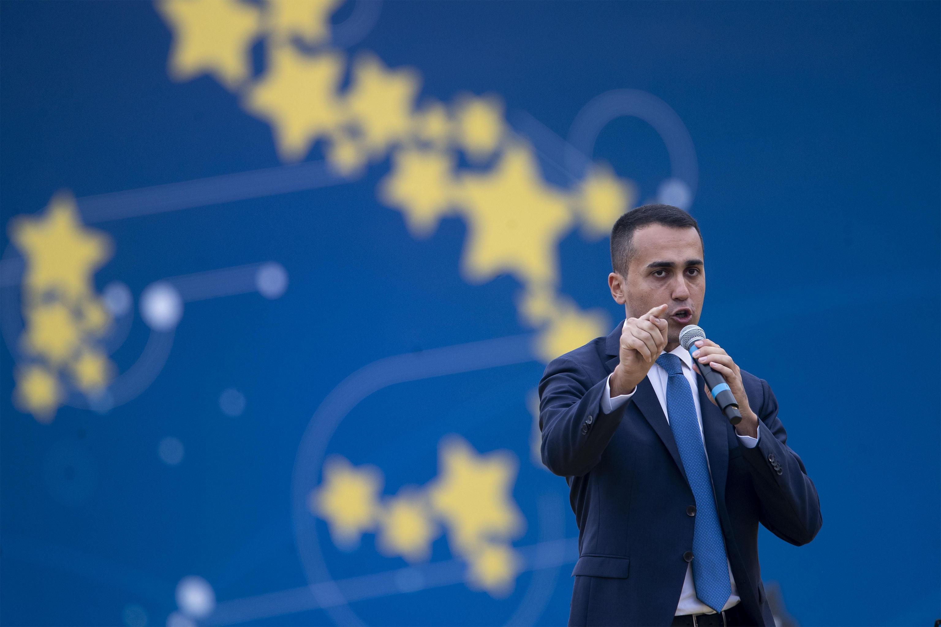 Si gloriano di firmare cambiali