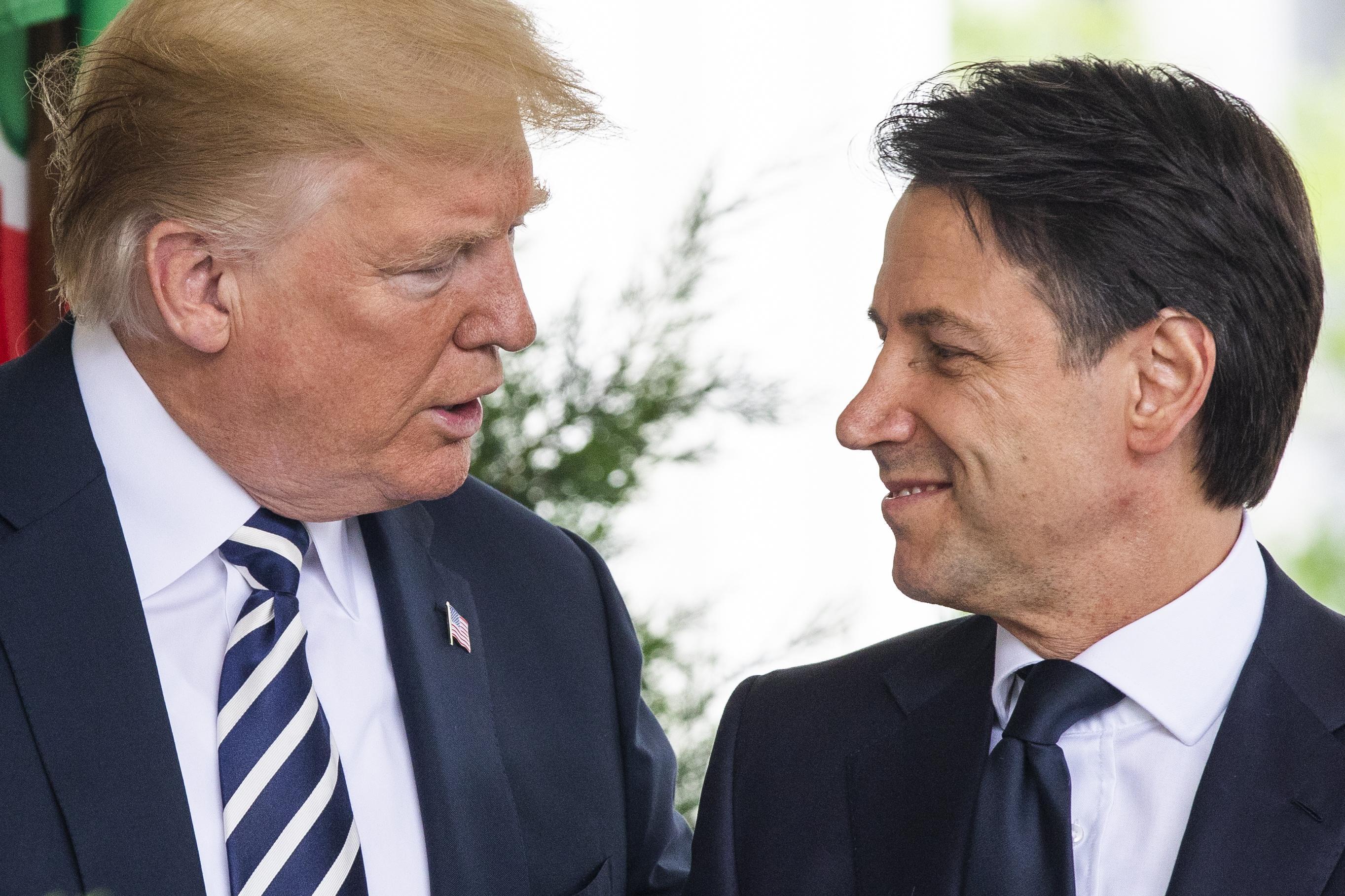 Patto Trump-Conte: i media scoprono l’acqua calda
