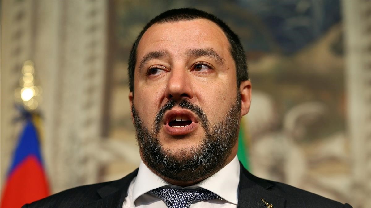 Decreto Sicurezza, Salvini: “È un regalo agli italiani”