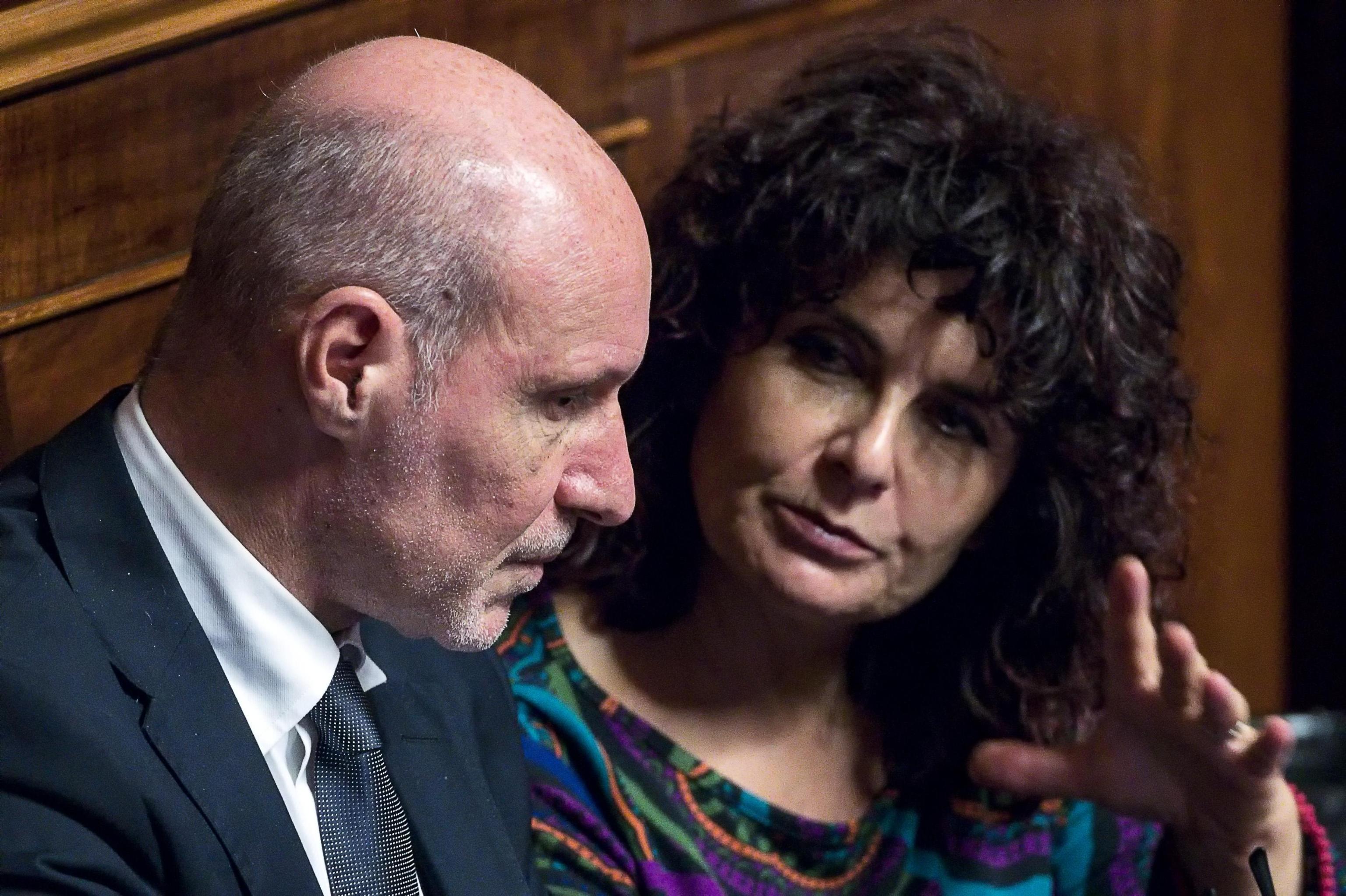 Decreto Genova, Governo battuto su condono Ischia