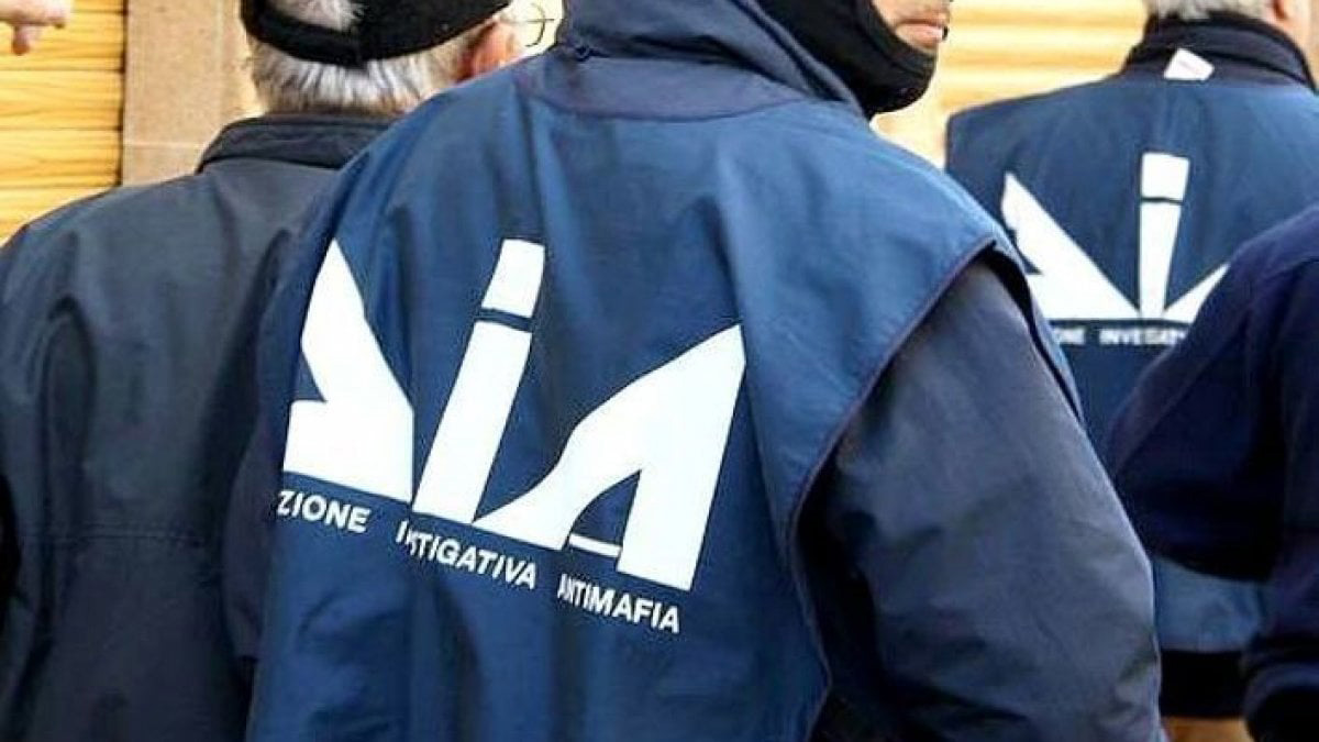 Mafia e ‘ndrangheta sul gioco on-line: 68 arresti