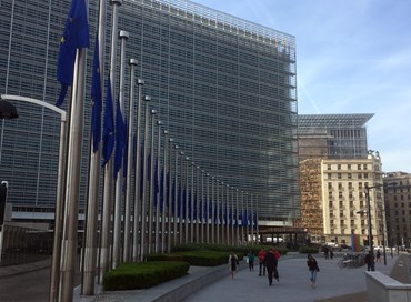 Bocciatura Ue e orgoglio italiano