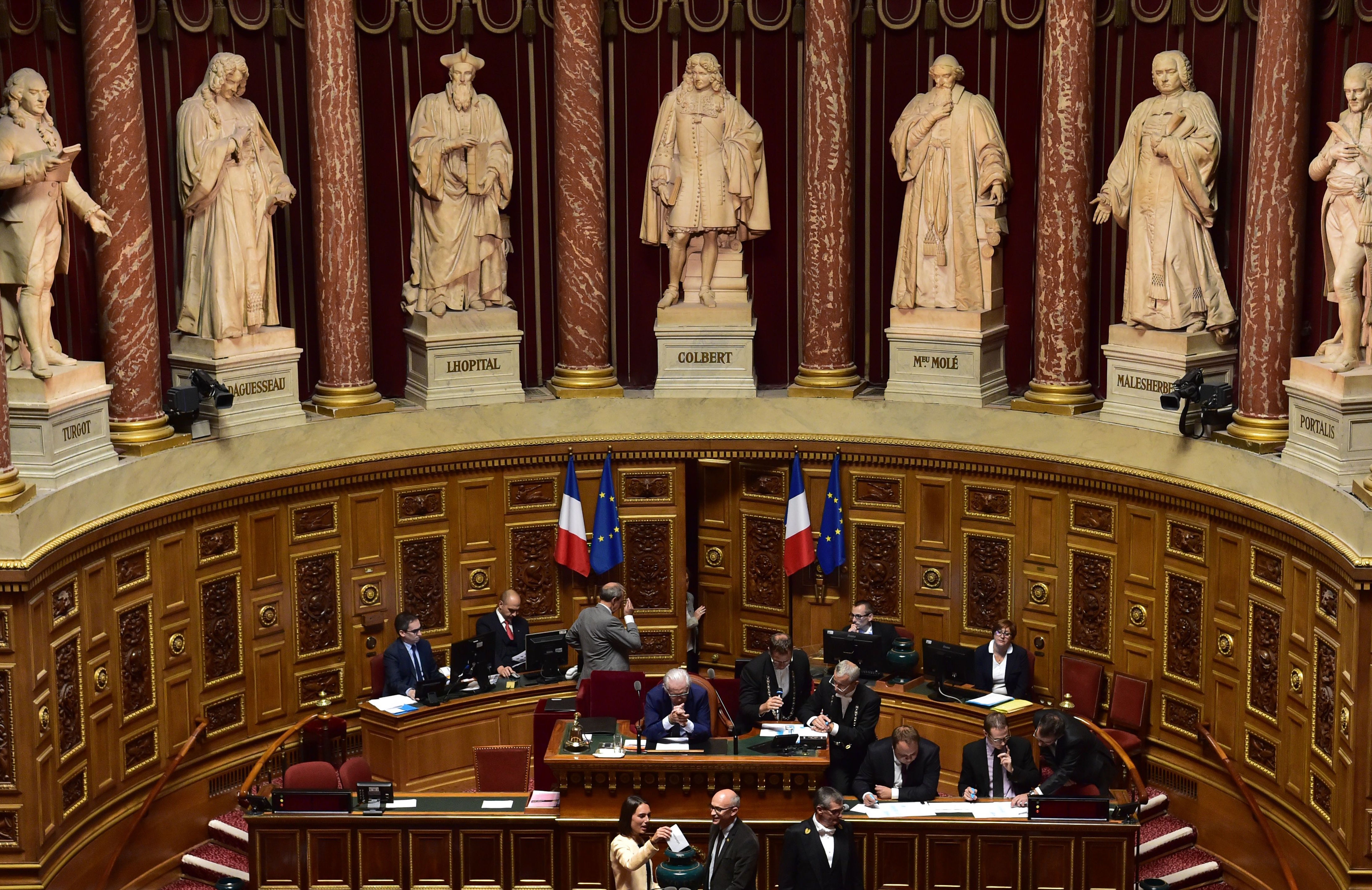 Francia, arrestato un funzionario: “Spia della Corea del Nord”