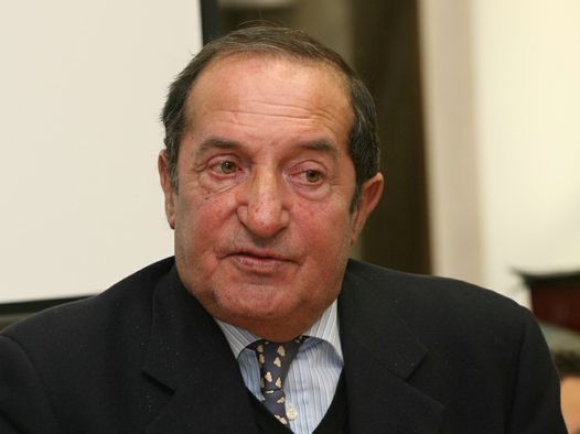 Fontana, l’anticonformista popolare