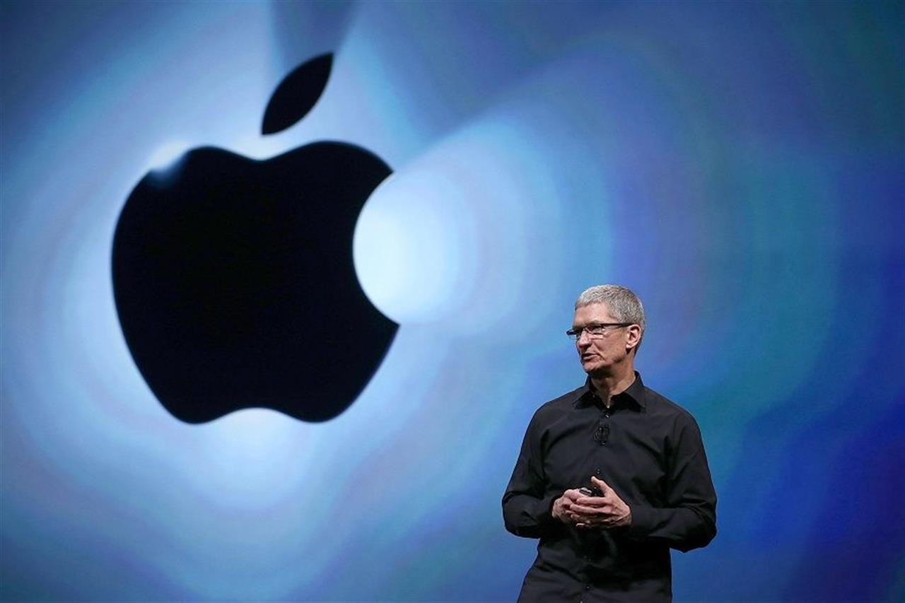 Apple taglia stime ricavi, pesa rallentamento Cina 